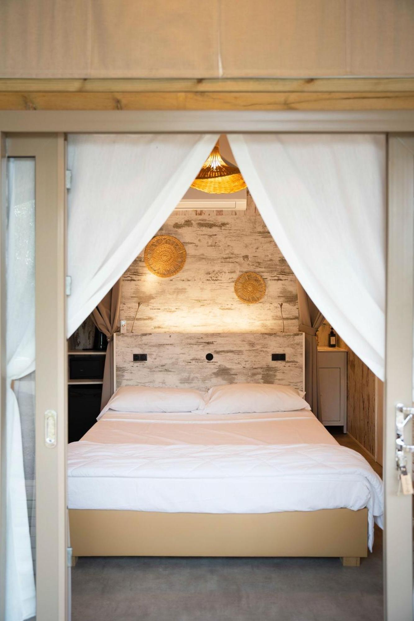 Hotel Le Lenze Don Mimi Glamping Mattinata Zewnętrze zdjęcie